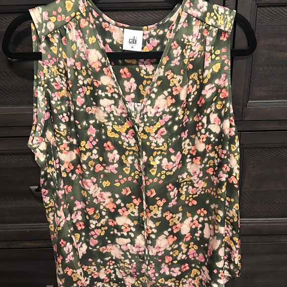 Cabi Flashbulb Top - Picture 3 of 4